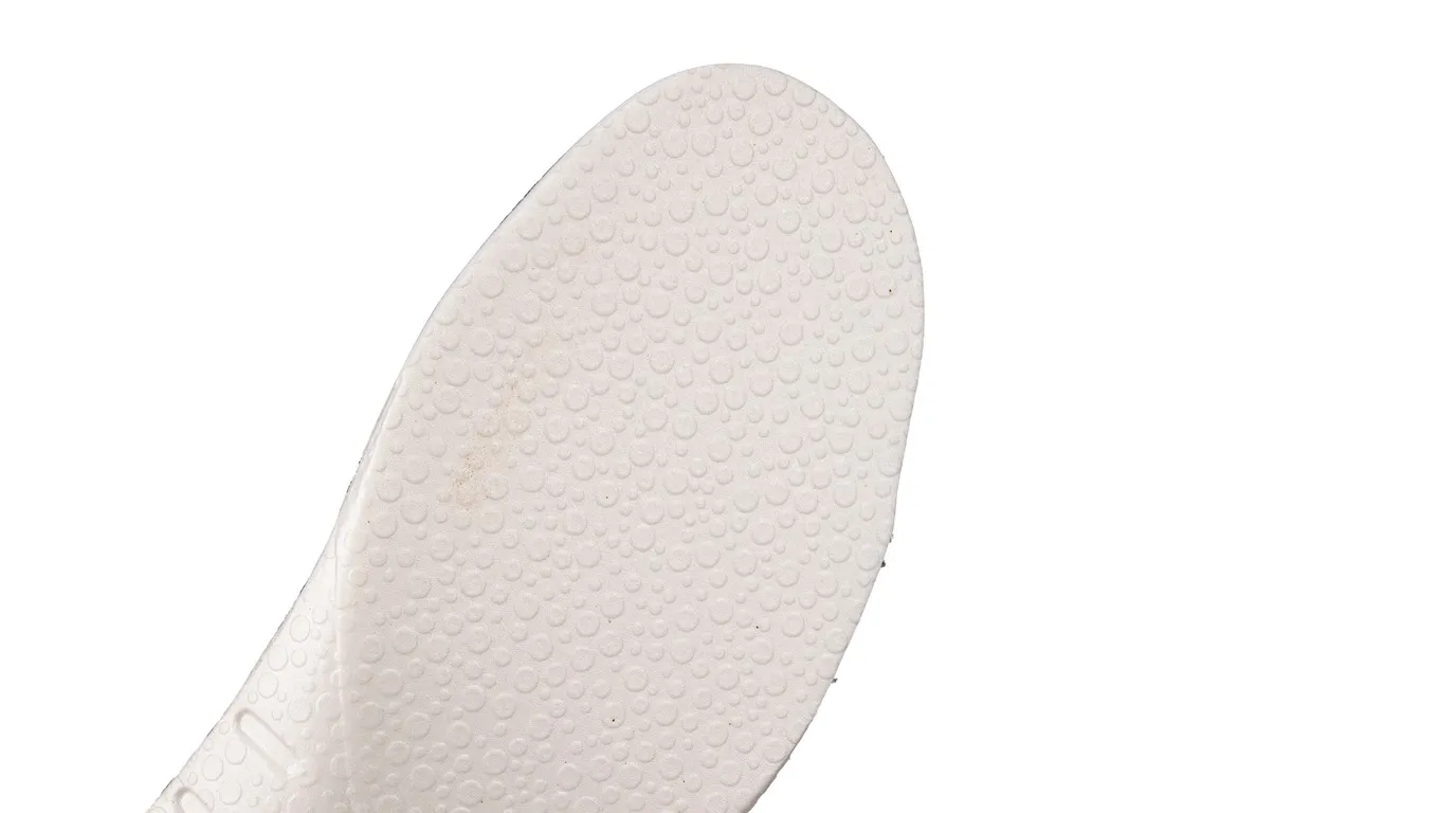 White molded running insole surface for specification review